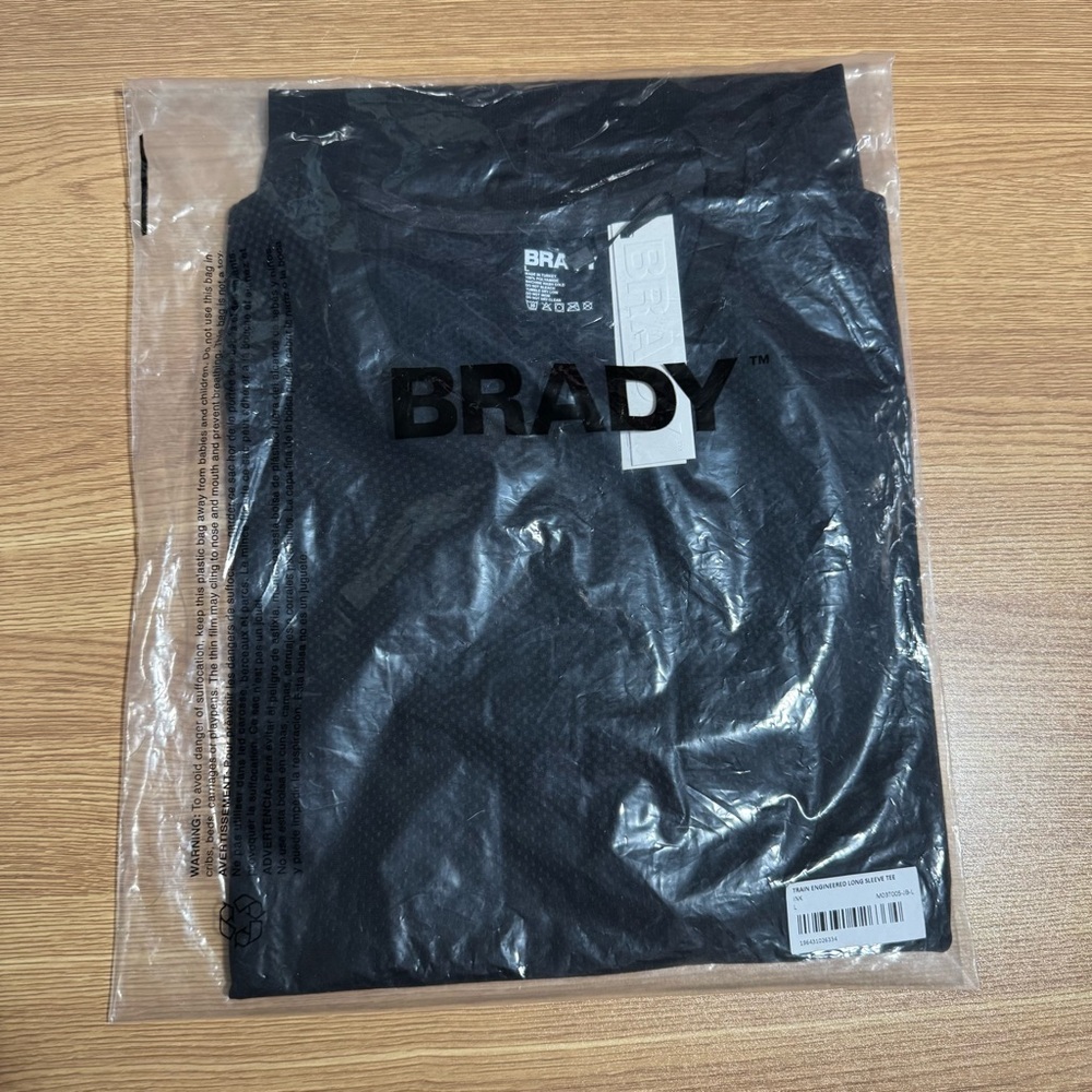 Brady Brand Tom Brady Train Engineered Long Sleeve T-shirt Ink Size Large New
